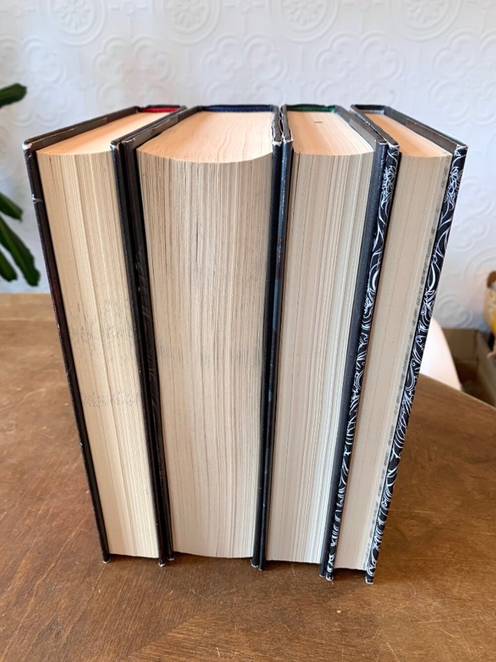 TWO 1ST EDITIONS ~ A Court of Thorns and Roses ACOTAR original hardcover series - Picture 4 of 13